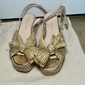 Loeffler Randall Gold Sandals Camellia bow-embellished lamé sandals women’s 39‎